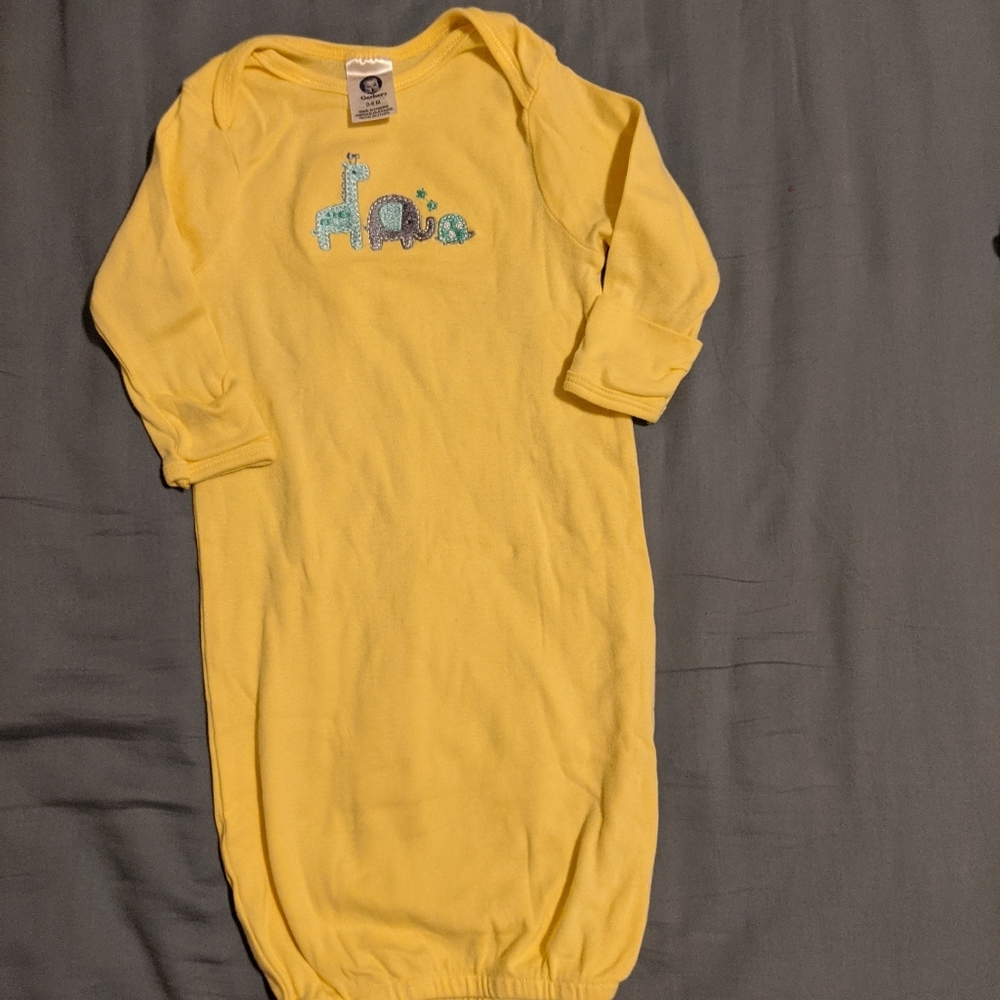Gerber 0-6 month baby sleeping gown